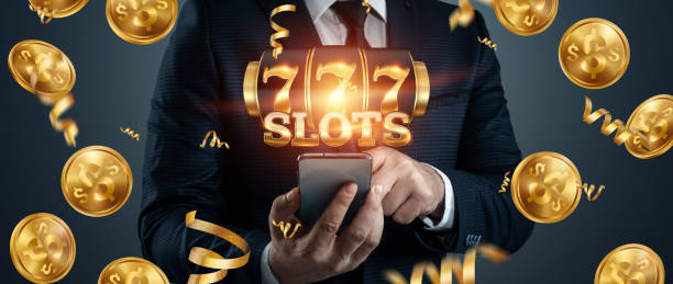 Online Slots adalah versi virtual dari mesin slot tradisional yang ditemukan di kasino fisik