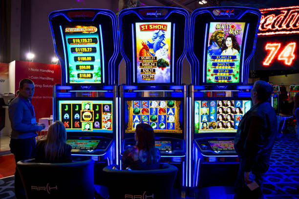 Setiap mesin slot memiliki persentase pembayaran terprogram yang menentukan jumlah uang yang dikembalikan ke pemain dari waktu ke waktu